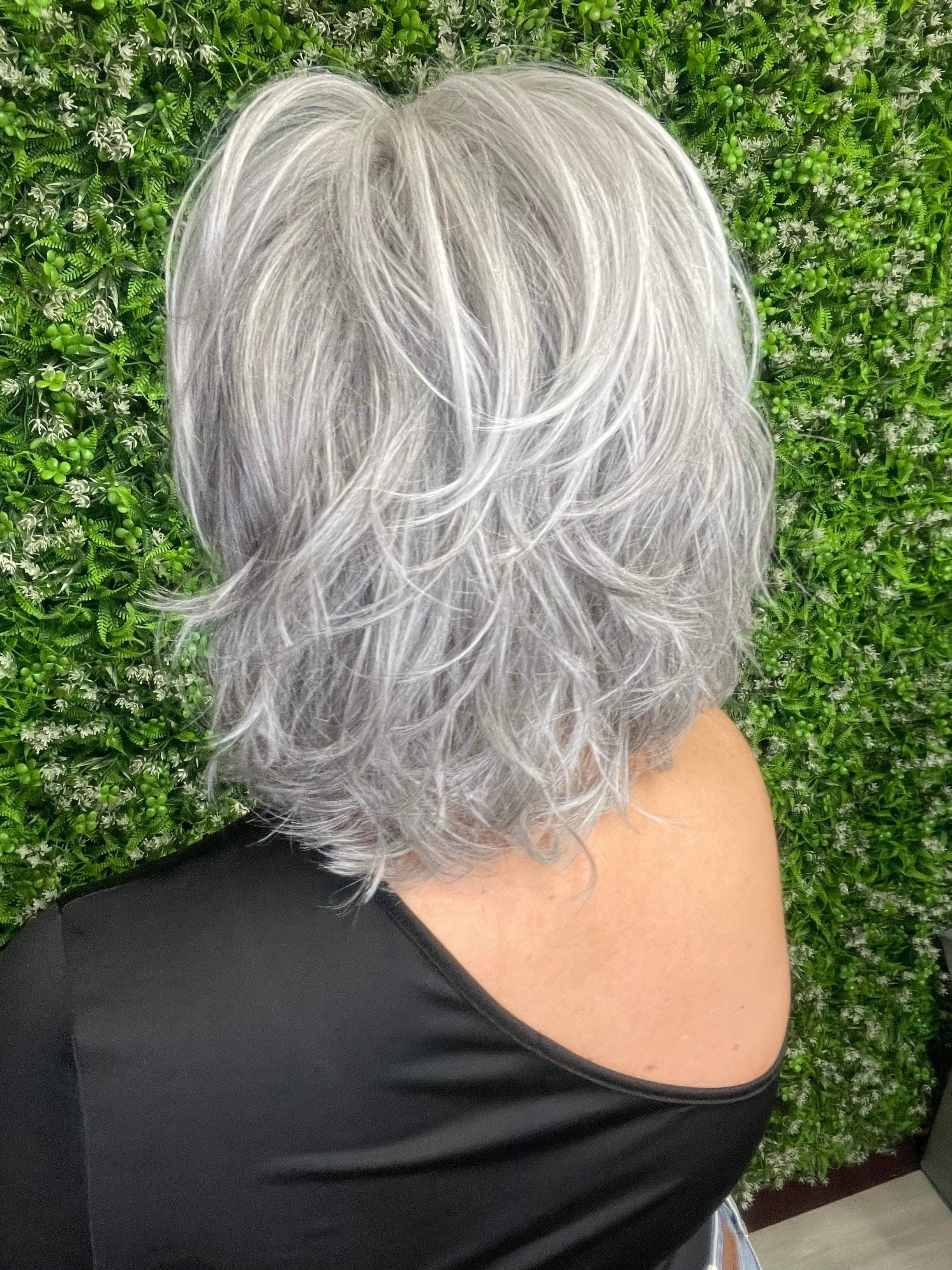 Hattie Gradient Grey HS Premium Luxury Wig FL1 W4816