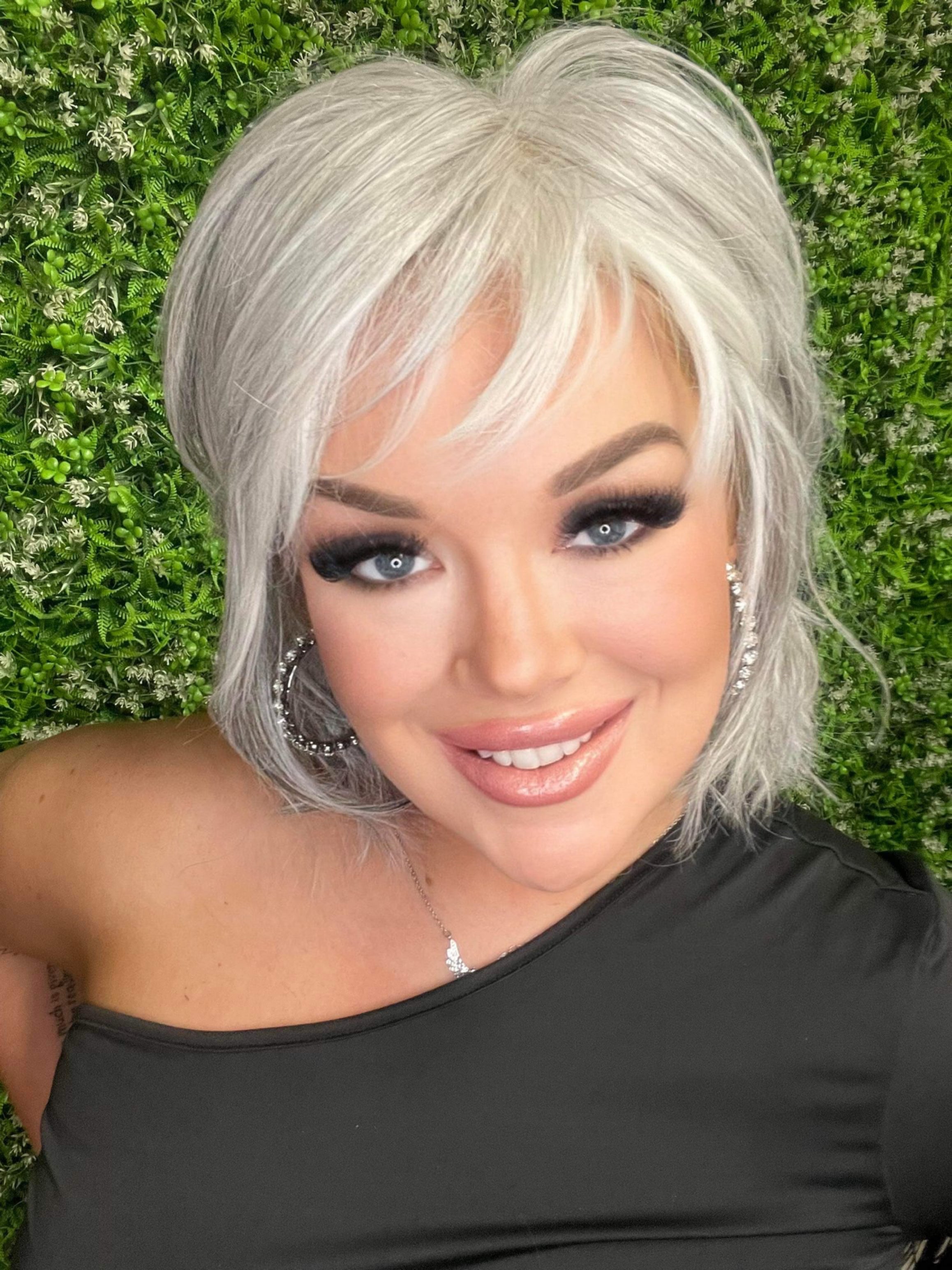 Hattie Gradient Grey HS Premium Luxury Wig FL1 W4816